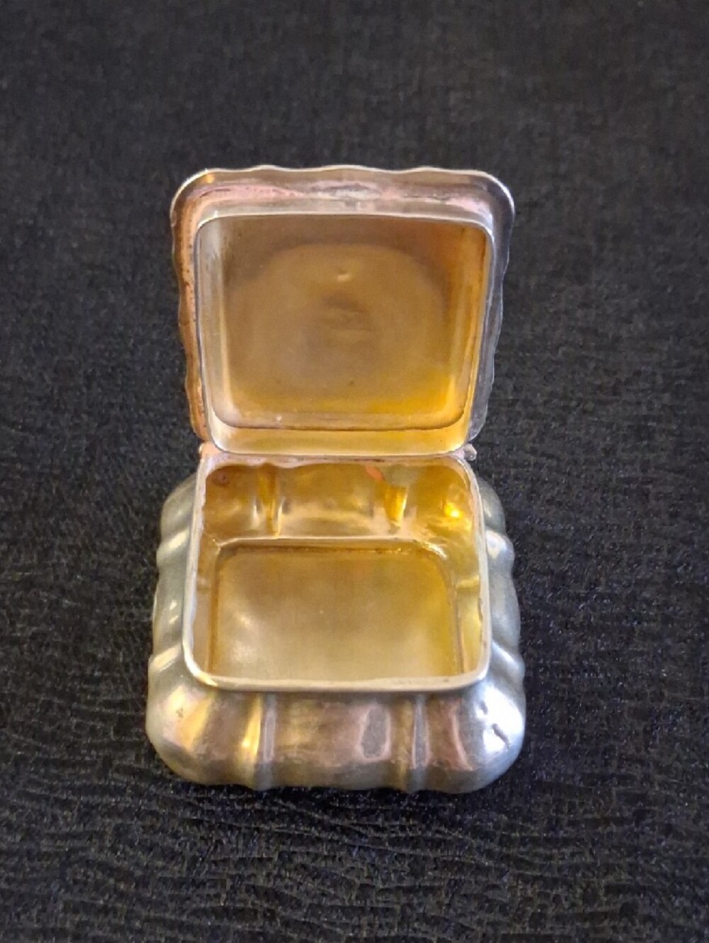 Antique Vintage Small Decorative Sterlin Silver Trinket - Snuff Box - Picture 3 of 10